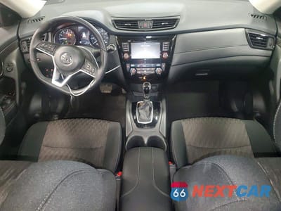 Zdjęcie 8 z 13 samochodu: 2018 NISSAN ROGUE SV VIN:5N1AT2MV5JC809633 - miniatura