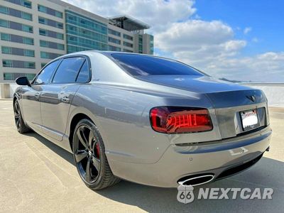 Trzecie zdjęcie samochodu z tyłu: 2018 BENTLEY FLYING SPUR VIN:SCBEJ9ZA7JC067796 - miniatura
