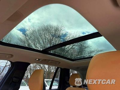 Zdjęcie 11 z 13 samochodu: 2016 VOLVO XC90 T5 VIN:YV4102XK2G1072214 - miniatura