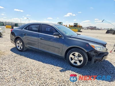 Czwarte zdjęcie samochodu z boku: 2015 CHEVROLET MALIBU LS VIN:1G11B5SL3FF155630 - miniatura