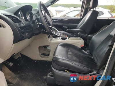 Zdjęcie 7 z 13 samochodu: 2016 DODGE GRAND CARAVAN SXT VIN:2C4RDGCG5GR354500 - miniatura