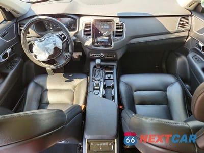 Zdjęcie 8 z 13 samochodu: 2020 VOLVO XC90 T6 MOMENTUM VIN:YV4A22PKXL1604779 - miniatura