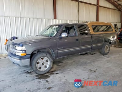 1999 CHEVROLET SILVERADO K1500 1GCEK19V6XE200527 - główne zdjęcie licytacji z USA - miniatura