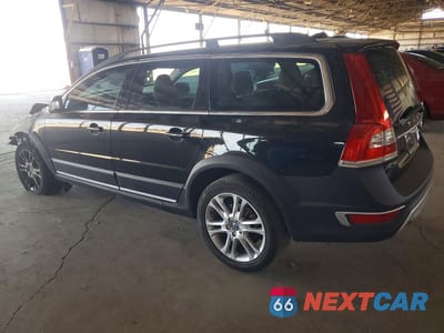 Drugie zdjęcie samochodu z przodu: 2016 VOLVO XC70 T5 PREMIER VIN:YV440MBK6G1252490 - miniatura