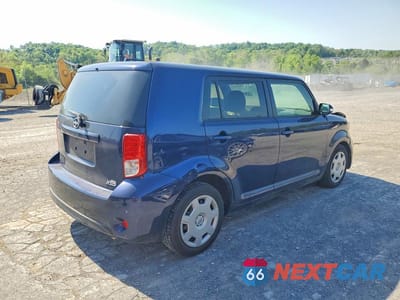 Trzecie zdjęcie samochodu z tyłu: 2013 SCION XB BASE VIN:JTLZE4FEXDJ044403 - miniatura