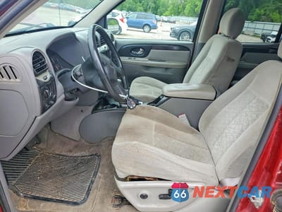 Zdjęcie 7 z 12 samochodu: 2005 GMC ENVOY XL VIN:1GKET16S856104403 - miniatura