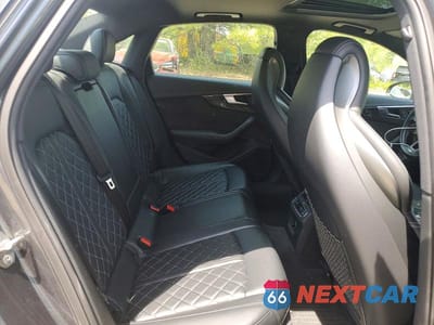 Zdjęcie 10 z 12 samochodu: 2018 AUDI S4 PRESTIGE VIN:WAUC4AF44JA001386 - miniatura