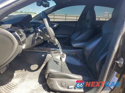 Zdjęcie 7 z 12 samochodu: 2016 AUDI RS7 VIN:WUAW2AFC9GN900388 - miniatura