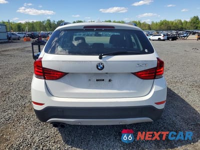 Zdjęcie 6 z 12 samochodu: 2015 BMW X1 XDRIVE28I VIN:WBAVL1C54FVY37207 - miniatura
