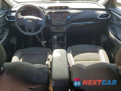 Zdjęcie 8 z 13 samochodu: 2022 CHEVROLET TRAILBLAZER LT VIN:KL79MPS28NB123623 - miniatura