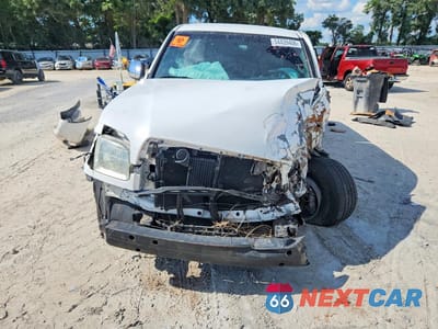 Piąte zdjęcie samochodu w środku: 2004 TOYOTA TUNDRA DOUBLE CAB SR5 VIN:5TBET34124S458975 - miniatura