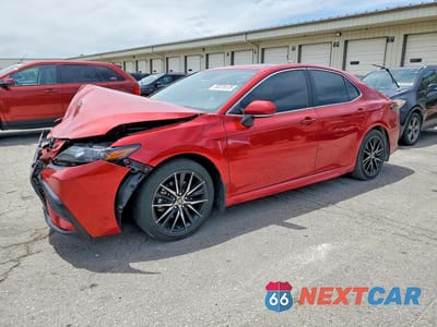 2024 TOYOTA CAMRY SE 4T1T11AK7RU240857 - główne zdjęcie licytacji z USA - miniatura
