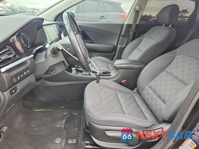 Zdjęcie 7 z 13 samochodu: 2022 KIA NIRO LXS VIN:KNDCB3LC6N5530126 - miniatura
