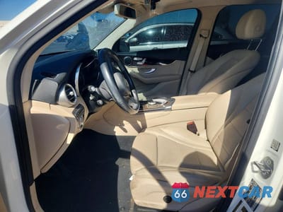 Zdjęcie 7 z 12 samochodu: 2019 MERCEDES-BENZ GLC 350E VIN:WDC0G5EB7KF629221 - miniatura