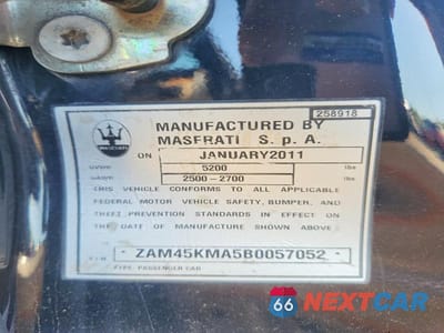 Zdjęcie 12 z 12 samochodu: 2011 MASERATI GRANTURISMO S VIN:ZAM45KMA5B0057052 - miniatura