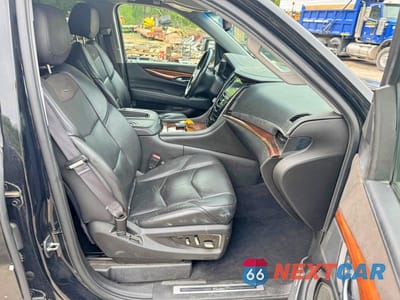 Piąte zdjęcie samochodu w środku: 2016 CADILLAC ESCALADE ESV PREMIUM VIN:1GYS4JKJ1GR111858 - miniatura