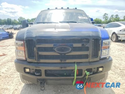 Piąte zdjęcie samochodu w środku: 2010 FORD F350 SUPER DUTY VIN:1FTWW3BR1AEA75302 - miniatura