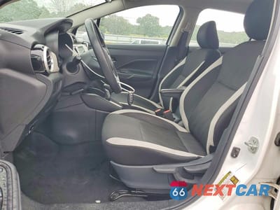 Zdjęcie 7 z 12 samochodu: 2020 NISSAN VERSA SV VIN:3N1CN8EV7LL801830 - miniatura