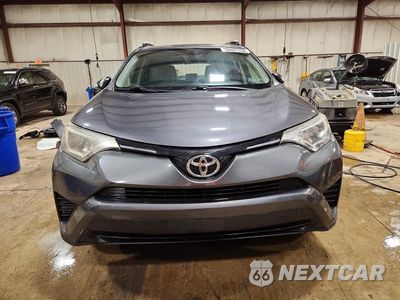 Piąte zdjęcie samochodu w środku: 2016 TOYOTA RAV4 LE VIN:JTMBFREV6GD181852 - miniatura