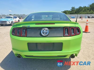 Zdjęcie 6 z 12 samochodu: 2013 FORD MUSTANG VIN:1ZVBP8AM8D5245882 - miniatura