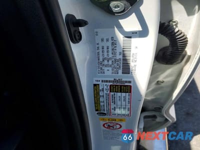 Zdjęcie 12 z 12 samochodu: 2018 TOYOTA TUNDRA SR VIN:5TFRM5F19JX133695 - miniatura