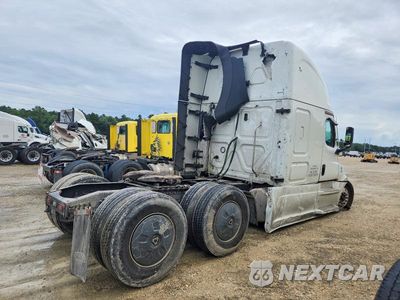 Czwarte zdjęcie samochodu z boku: 2026 FREIGHTLINER CASCADIA 126