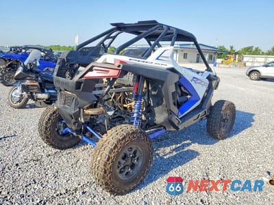 Czwarte zdjęcie samochodu z boku: 2020 POLARIS RZR PRO XP UTILITY VEHICLE VIN:3NSRAD923LG162042 - miniatura