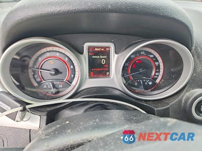 Zdjęcie 9 z 14 samochodu: 2020 DODGE JOURNEY SE VIN:3C4PDCABXLT238207 - miniatura