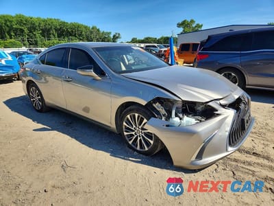Czwarte zdjęcie samochodu z boku: 2020 LEXUS ES 350 VIN:58ADZ1B12LU065307 - miniatura