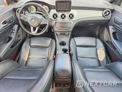 Zdjęcie 8 z 12 samochodu: 2016 MERCEDES-BENZ CLA 250 VIN:WDDSJ4EB9GN362693 - miniatura