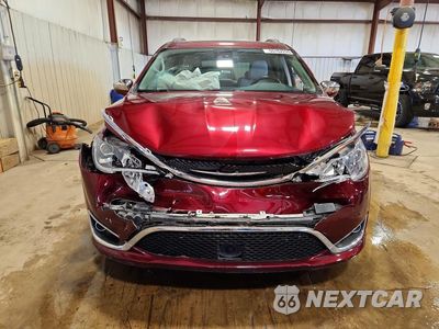 Piąte zdjęcie samochodu w środku: 2018 CHRYSLER PACIFICA LIMITED VIN:2C4RC1GG8JR256787 - miniatura