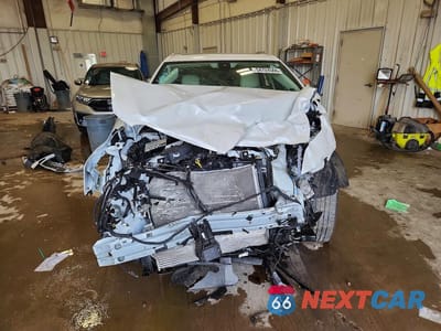 Piąte zdjęcie samochodu w środku: 2025 CADILLAC XT5 PREMIUM LUXURY VIN:1GYKNDR44SZ102174 - miniatura