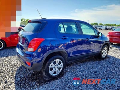 Trzecie zdjęcie samochodu z tyłu: 2017 CHEVROLET TRAX LS VIN:3GNCJKSB3HL221330 - miniatura