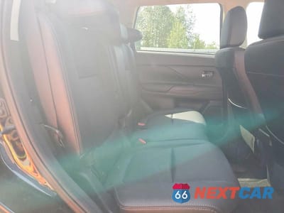 Zdjęcie 11 z 13 samochodu: 2018 MITSUBISHI OUTLANDER GT VIN:JA4JZ4AX1JJ004495 - miniatura