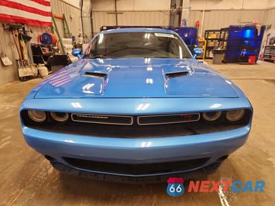 Piąte zdjęcie samochodu w środku: 2015 DODGE CHALLENGER SXT PLUS VIN:2C3CDZBT4FH924124 - miniatura
