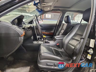 Zdjęcie 7 z 12 samochodu: 2011 HONDA ACCORD EXL VIN:1HGCP2F80BA157771 - miniatura