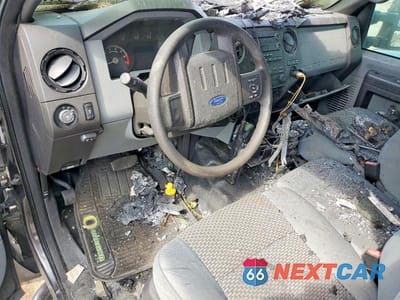 Zdjęcie 8 z 12 samochodu: 2016 FORD F250 SUPER DUTY VIN:1FTBF2B63GEA69265 - miniatura