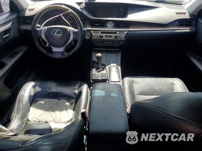 Zdjęcie 8 z 12 samochodu: 2015 LEXUS ES 350 VIN:JTHBK1GGXF2171040 - miniatura