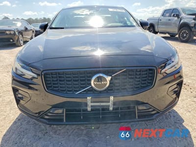 Piąte zdjęcie samochodu w środku: 2024 VOLVO S60 CORE VIN:7JRL12FK7RG324986 - miniatura
