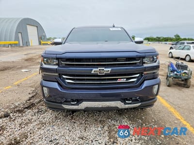 Piąte zdjęcie samochodu w środku: 2018 CHEVROLET SILVERADO K1500 LTZ VIN:3GCUKSEC7JG338891 - miniatura