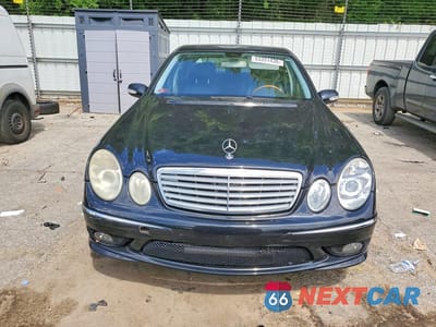 Piąte zdjęcie samochodu w środku: 2005 MERCEDES-BENZ E 500 VIN:WDBUF70J65A692492 - miniatura