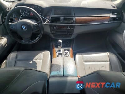 Zdjęcie 8 z 12 samochodu: 2007 BMW X5 4.8I VIN:5UXFE83557LZ44384 - miniatura