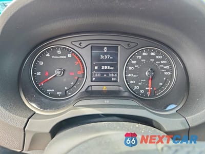 Zdjęcie 9 z 12 samochodu: 2018 AUDI A3 PREMIUM VIN:WAUB8GFF3J1028678 - miniatura