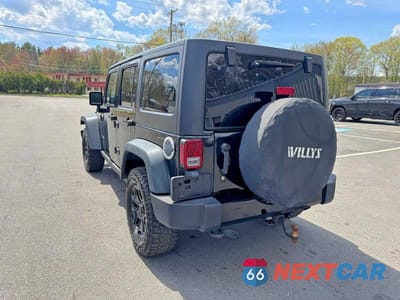 Drugie zdjęcie samochodu z przodu: 2015 JEEP WRANGLER UNLIMITED SPORT VIN:1C4BJWDG9FL542754 - miniatura