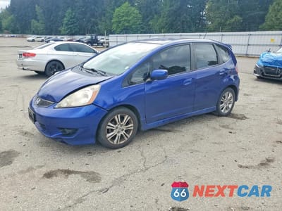 2010 HONDA FIT SPORT JHMGE8H48AS013864 - główne zdjęcie licytacji z USA - miniatura