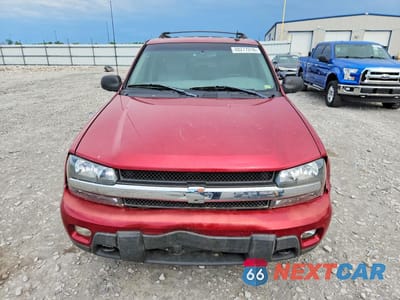 Piąte zdjęcie samochodu w środku: 2004 CHEVROLET TRAILBLAZER LS VIN:1GNDT13S442366119 - miniatura