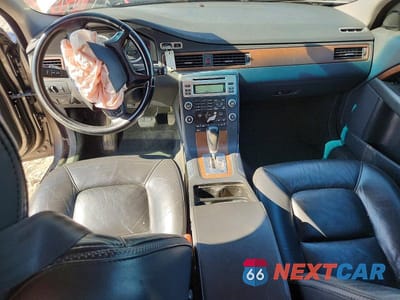 Zdjęcie 8 z 13 samochodu: 2011 VOLVO XC70 3.2 VIN:YV4952BZ8B1099452 - miniatura
