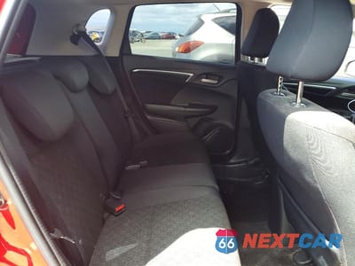 Zdjęcie 10 z 12 samochodu: 2017 HONDA FIT LX VIN:JHMGK5H55HS004095 - miniatura