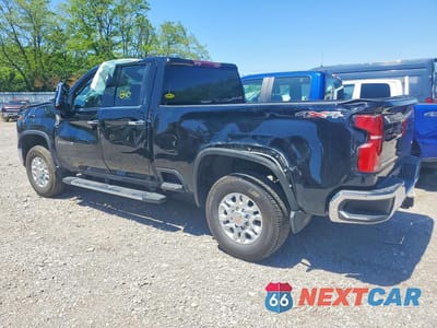 Drugie zdjęcie samochodu z przodu: 2024 CHEVROLET SILVERADO K2500 HEAVY DUTY LTZ VIN:1GC5YPEY1RF437411 - miniatura