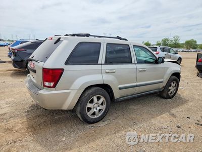 Trzecie zdjęcie samochodu z tyłu: 2009 JEEP GRAND CHEROKEE LAREDO VIN:1J8GR48K79C508553 - miniatura